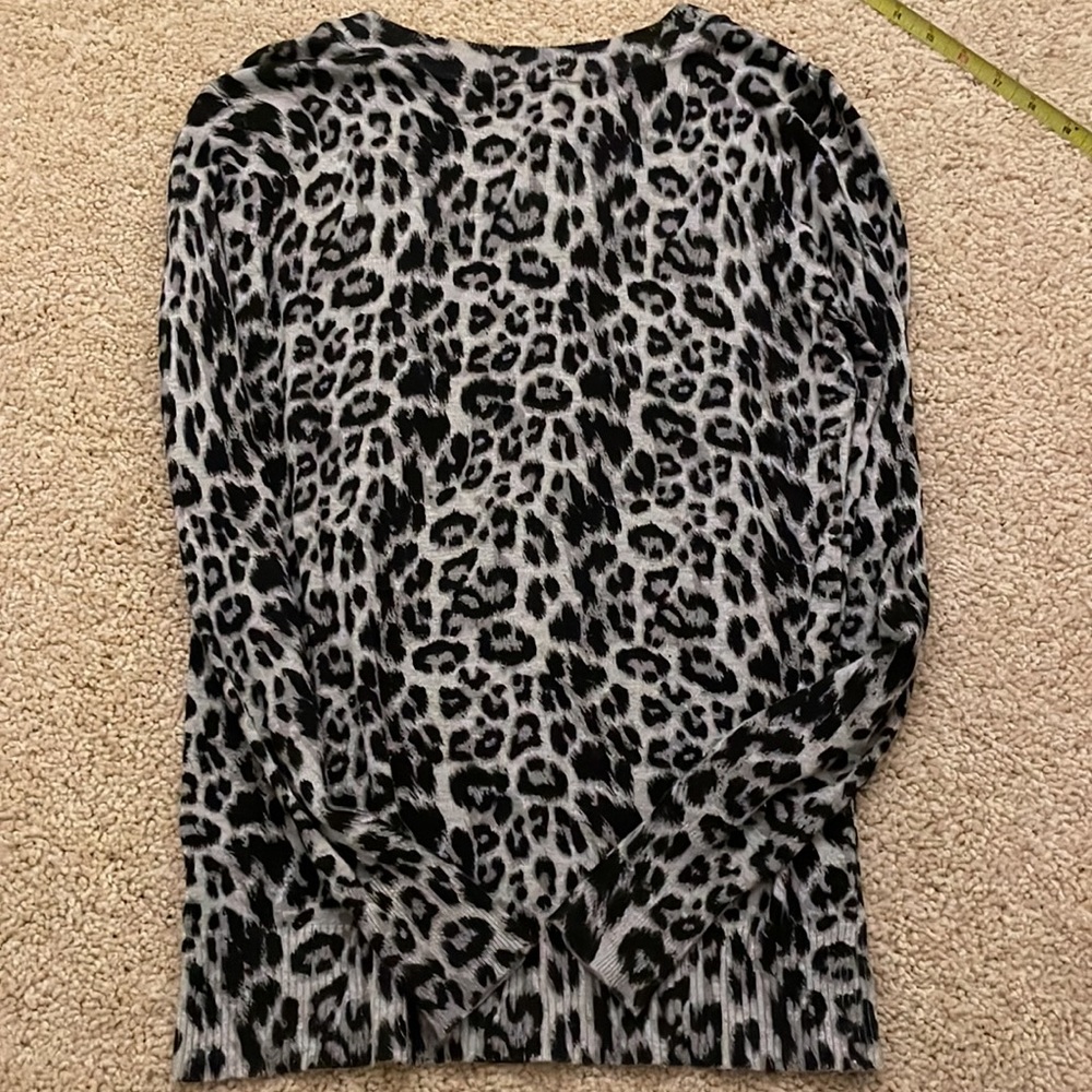 Sweater small - Picture 6 of 8